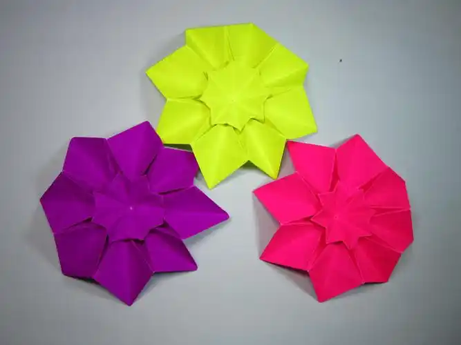 一张纸折出漂亮的八瓣花,简单的纸花折纸