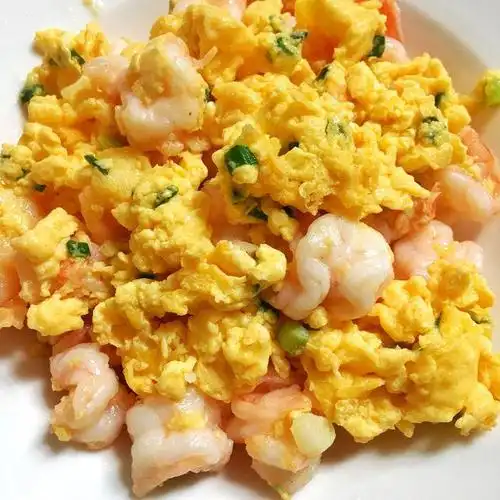 鸡蛋虾仁,虾仁脆滑,鸡蛋鲜香