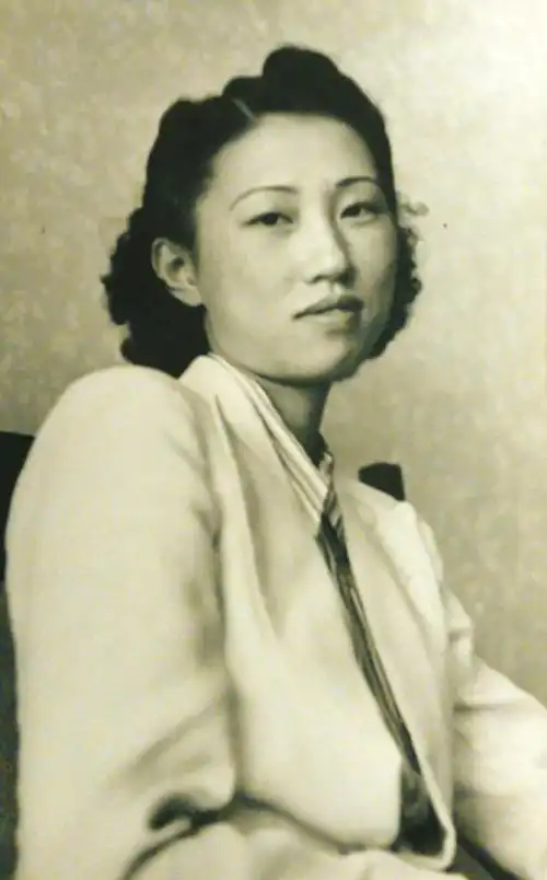 四张赵四小姐照片首次公开 含三张艺术照(图)