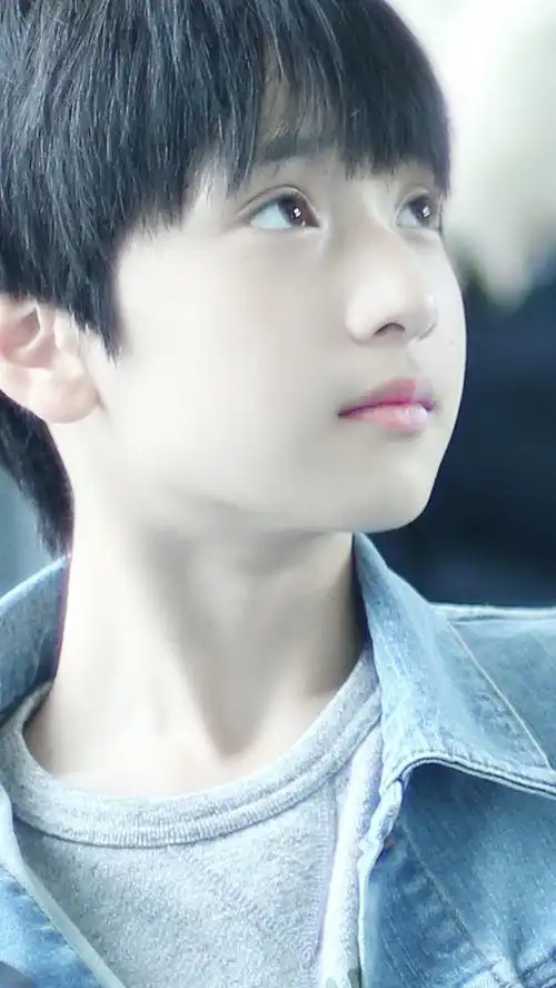 严浩翔yhx人类幼崽可爱瞬间超级好看奶味严严