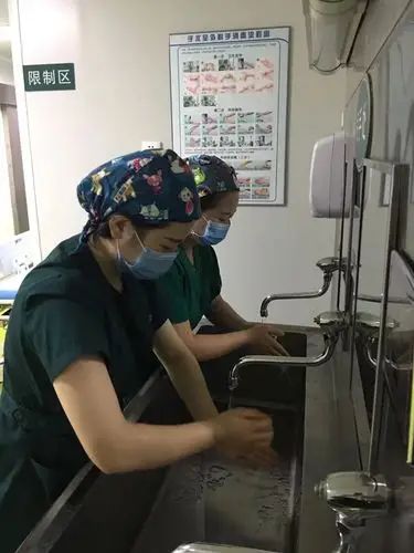 辽阳妇产医院手术室——守护你生命的人