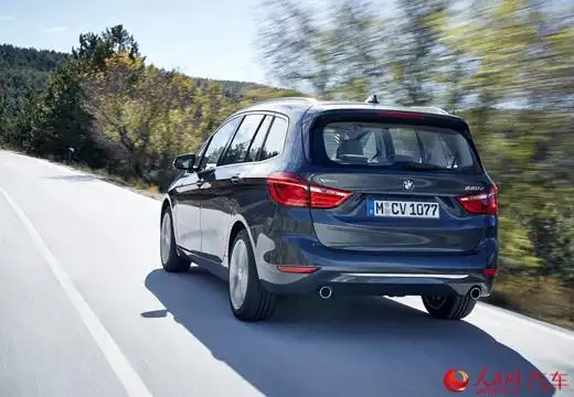 进一步扩充空间宝马2系运动旅行车7座版官图发布