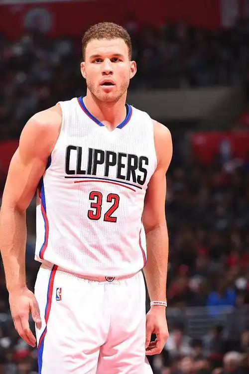 组图快船胜爵士戈贝尔力劈华山双手暴扣