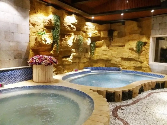 导读:在我们的日常生活中,很多北方的人们都是有澡堂洗澡,搓澡的文化