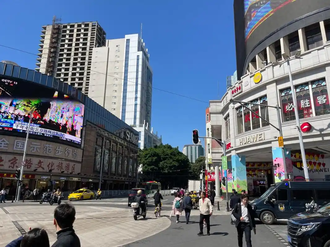 广州闹市区车祸致11伤!警方最新通报