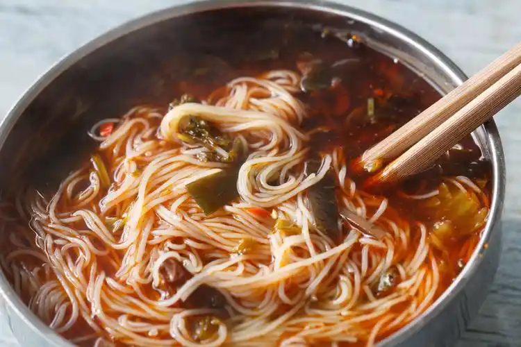 中国四川的一碗米粉