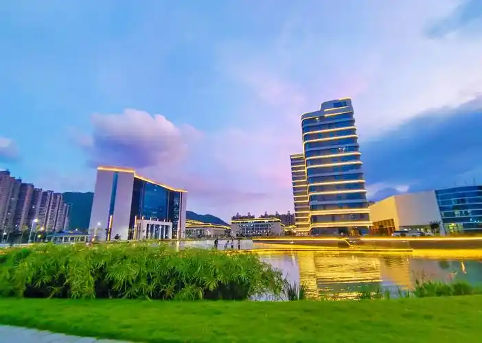 校园一角-广东理工学院