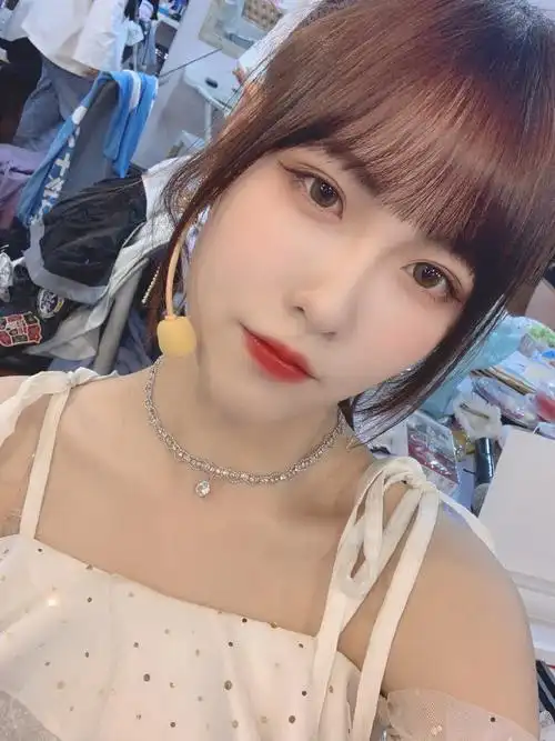 可爱美少女gnz48-王秭歆迷人美照真好看啊