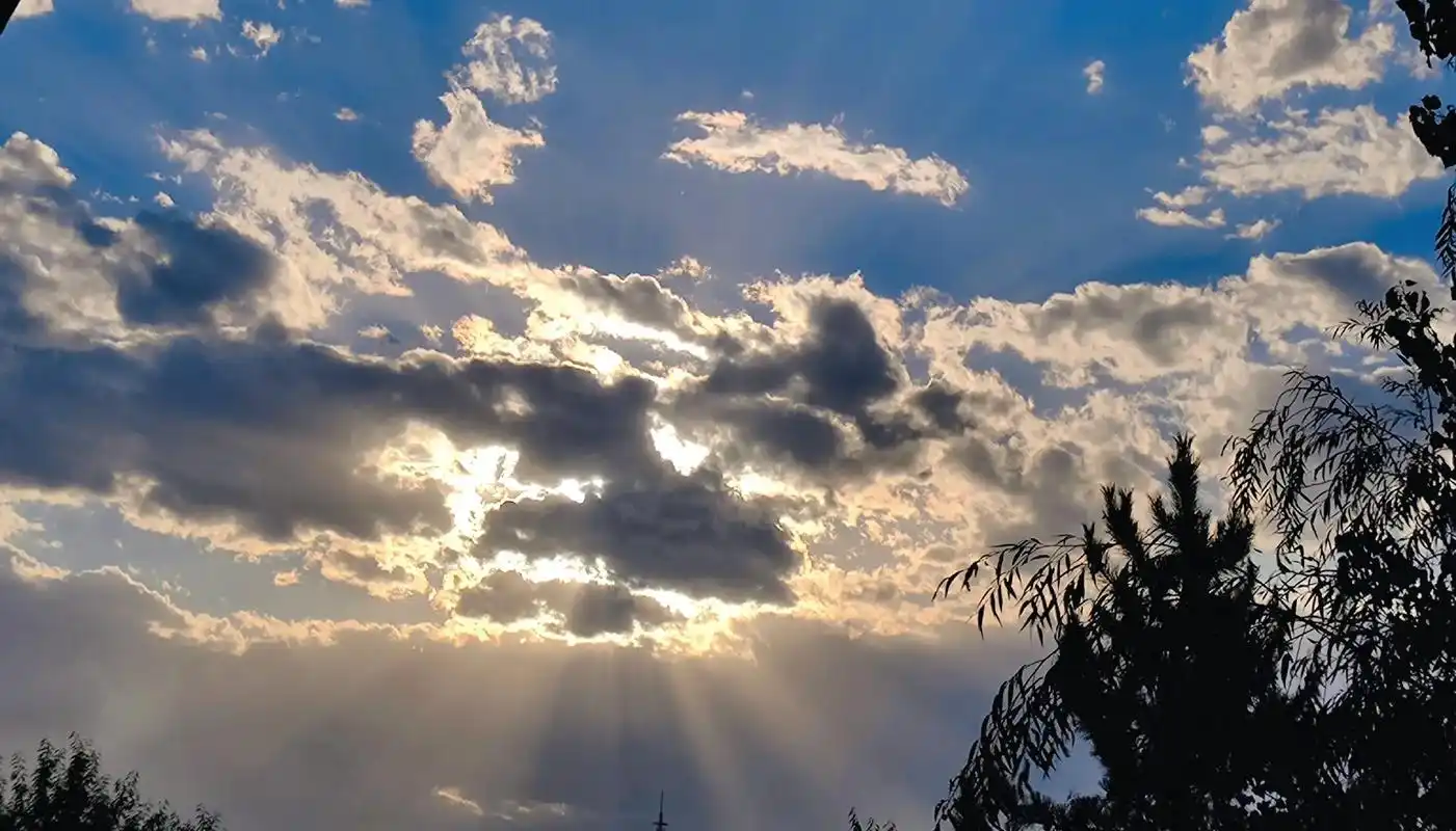 云是永远都不会看腻的~ #评论区天空摄影展 #治愈系风景 # - 抖音