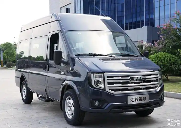 新款江铃福顺实车曝光换装新中网侧滑门搭载20t柴油动力