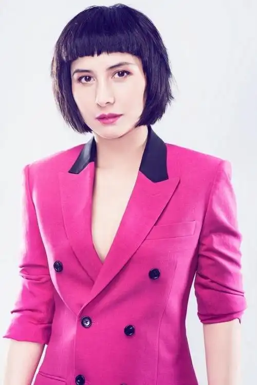 赌王的子女介绍,赌王的老婆及子女介绍(有人落魄到靠脚底按摩为生)