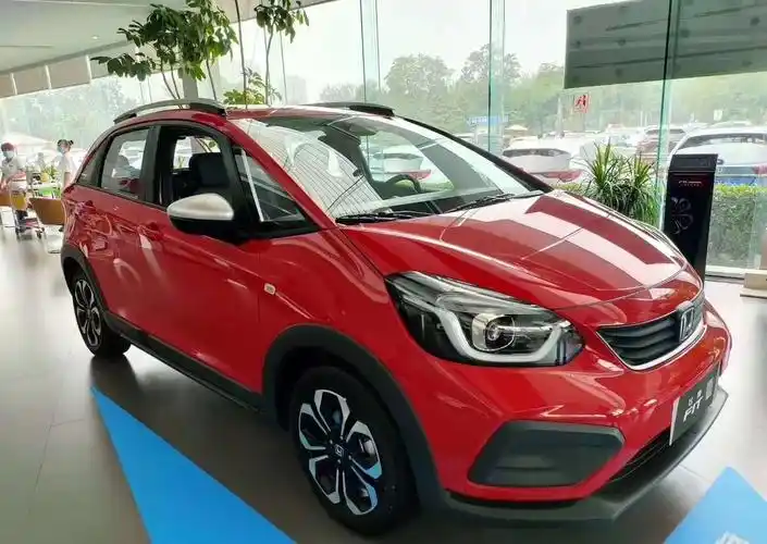 本田飞度自动挡最新报价 飞度价格及图片解析