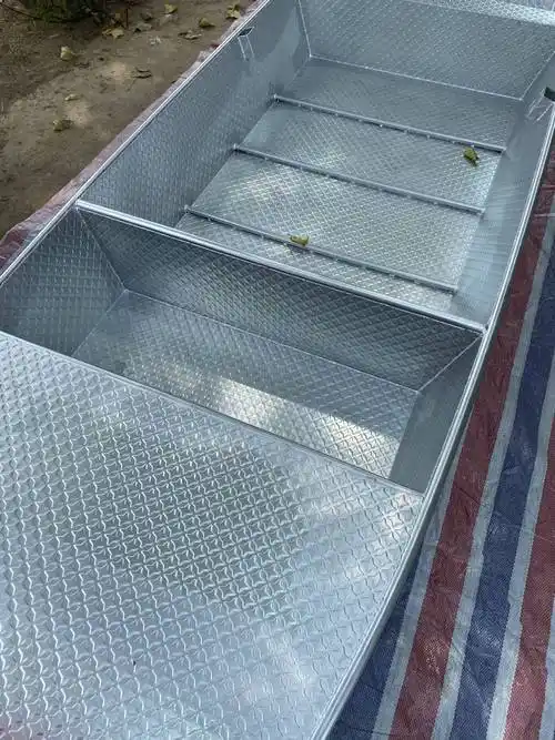 渔船小铁船加厚镀锌铁皮钓鱼船渔船养殖打鱼铁船小船撒网游艇可配推进