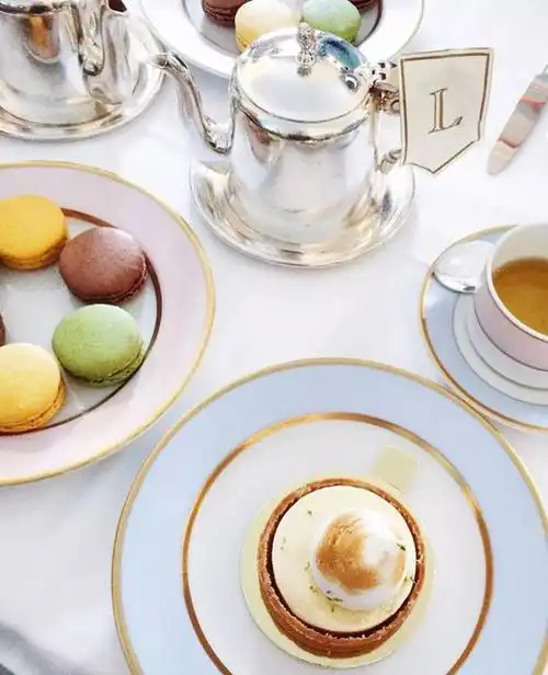 luxurytaste每个女生的巴黎梦该从马卡龙开始