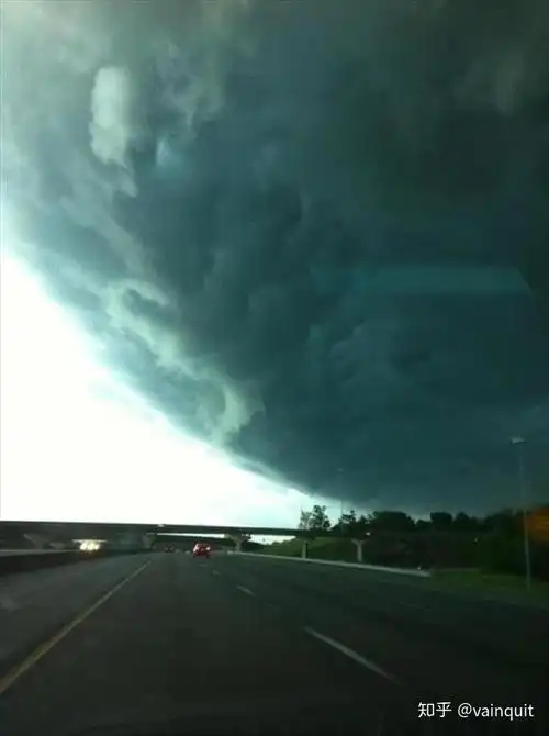 何为「巨物恐惧症」?如何克服?