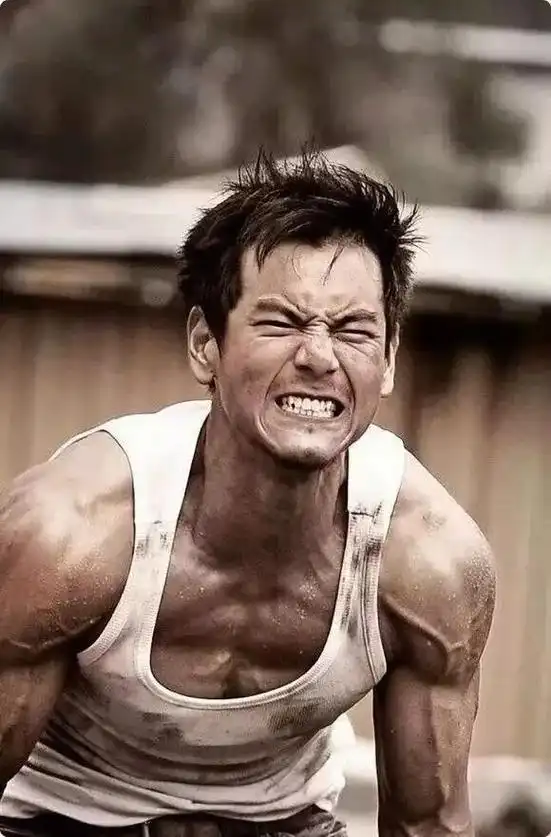 jeep肌肉硬汉要洗手做羹汤