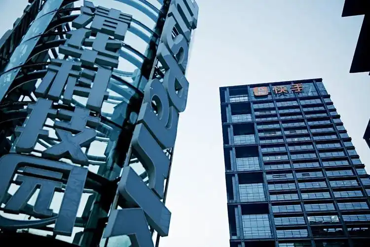 【深度】今日头条包抄快手:短视频战争的关键一年