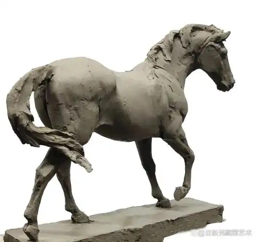 宝马雕车香满路|田跃民雕塑马欣赏