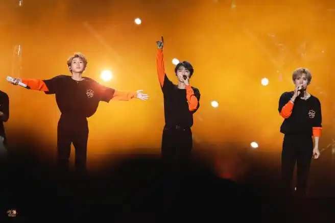 tfboys十年之约演唱会