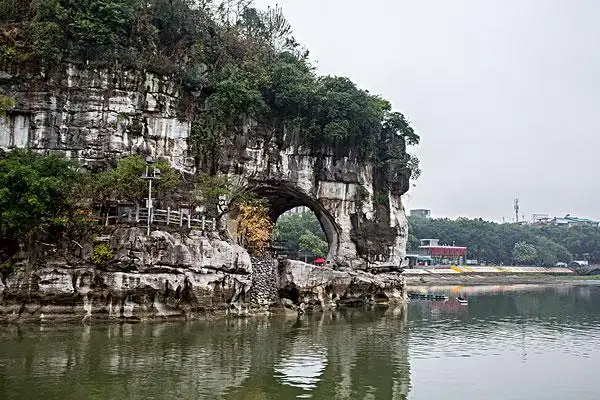 桂林象鼻山_全景网