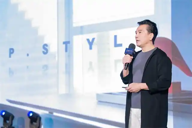 视频直播丨携手张清平品鉴鲸质生活引领设计风尚