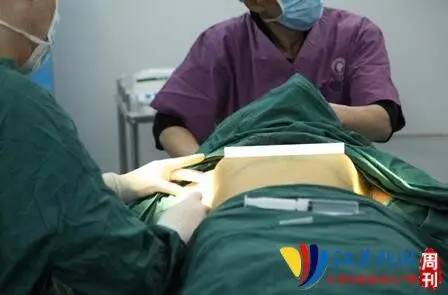 南京维多利亚整形的刘光伟主任说,"其实隆胸手术在国外很常见,也不