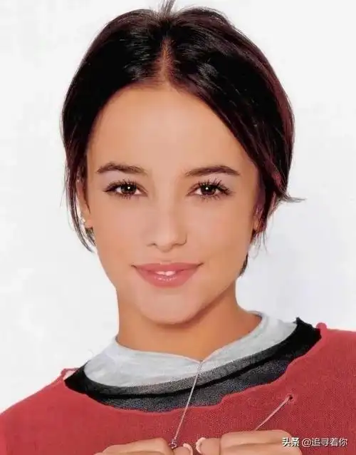 法国小天后艾莉婕