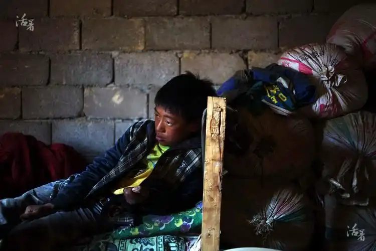 大凉山失依孤儿