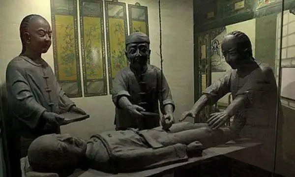 太监到底割掉什么部位太监会影响正常生活吗