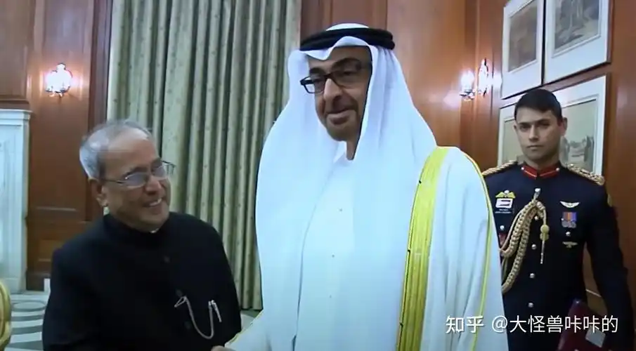 谢赫·曼苏尔不仅是曼城俱乐部的大亨,还是阿联酋