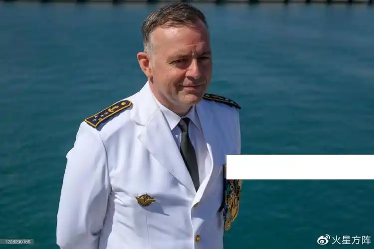 法国上将叫嚣西方一起对抗中国海军网友还没到南海就输了