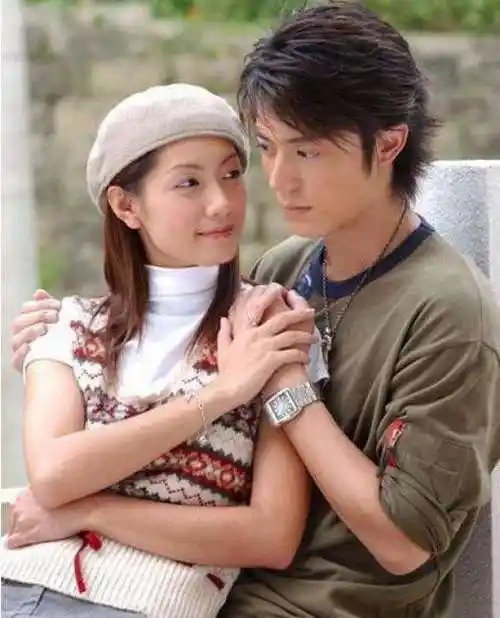 一次交往14个男友还记得海豚湾恋人里的徐珊妮林韦君吗