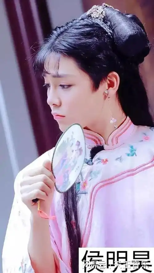 13位男扮女装的男神哪位最美