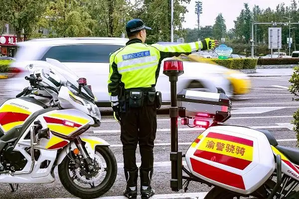 重庆巴南警方发布"五一"交通出行提示