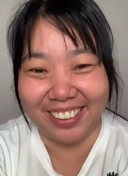 "那我走"女主喊话王思聪,相信他不是舔狗,拜托他