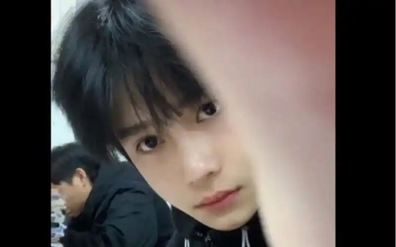 抖音帅哥合集这一眼万年的少年感