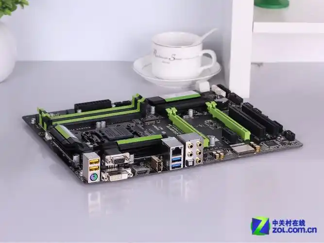 技嘉g1.sniper b6主板促销699元