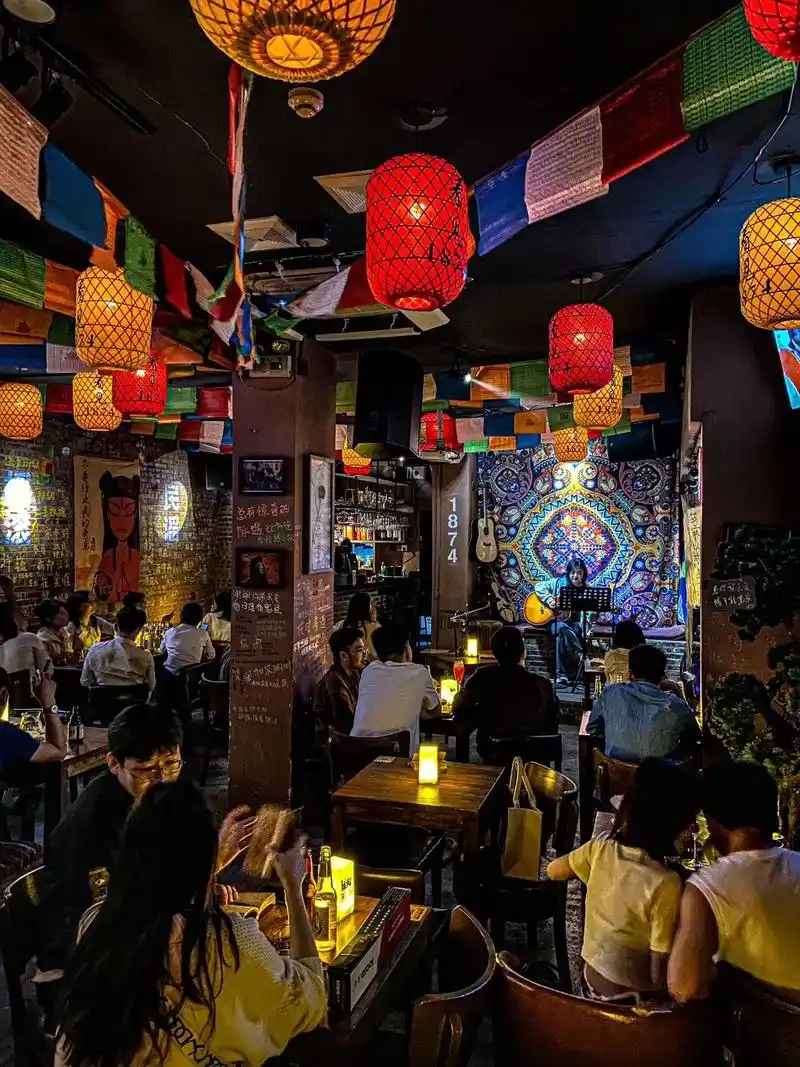 梦想在什么地方……总是那么令人向往!#小酒馆 #民谣酒馆 # - 抖音