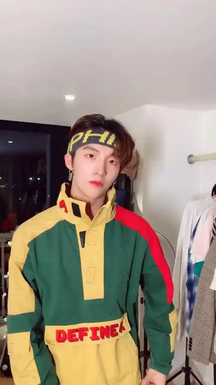 来自聂胡刘成 - 微博