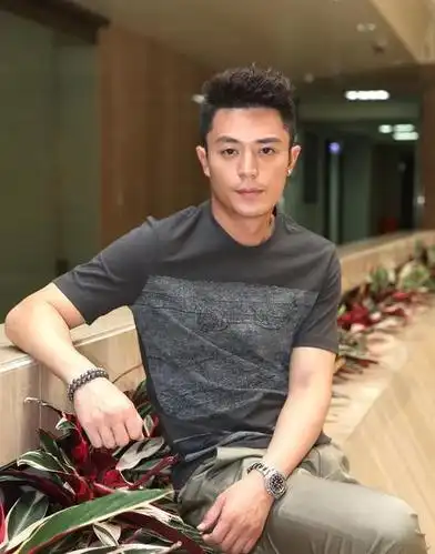 林心如跟老公同框与霍建华晒素颜合照夫妻恩爱日常羡煞旁人