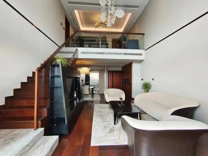 双玺海之门中空复式奢华2房高层海景出租