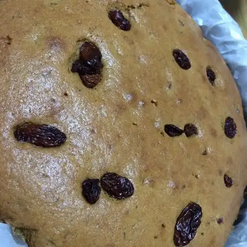 两姐妹做的红枣糕