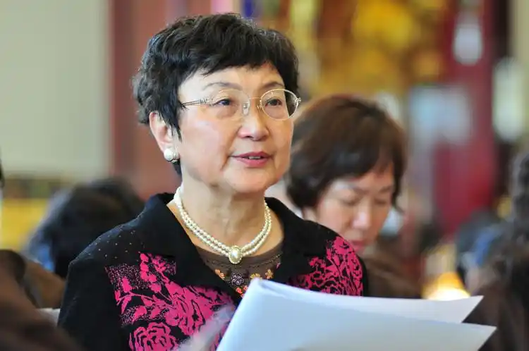 钟茂森博士的母亲赵良玉老师送子出家的祝愿祝贺文