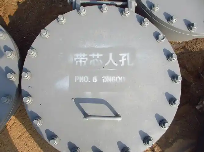 圆形人孔现货不锈钢人孔生产厂家