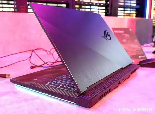 rog华硕玩家国度3款strix笔记本,采用bmw跨界超跑设计,性能强悍