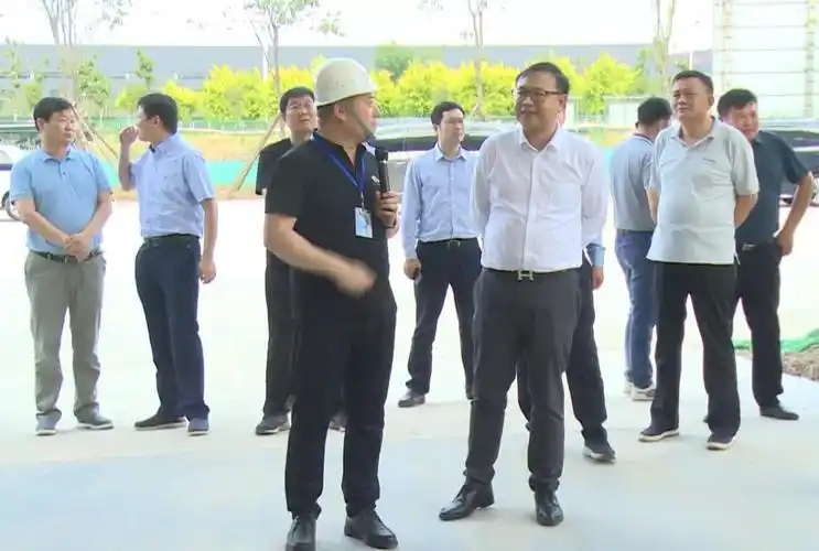 中建科技集团华东公司党委书记总经理孙小华一行到临颍县考察