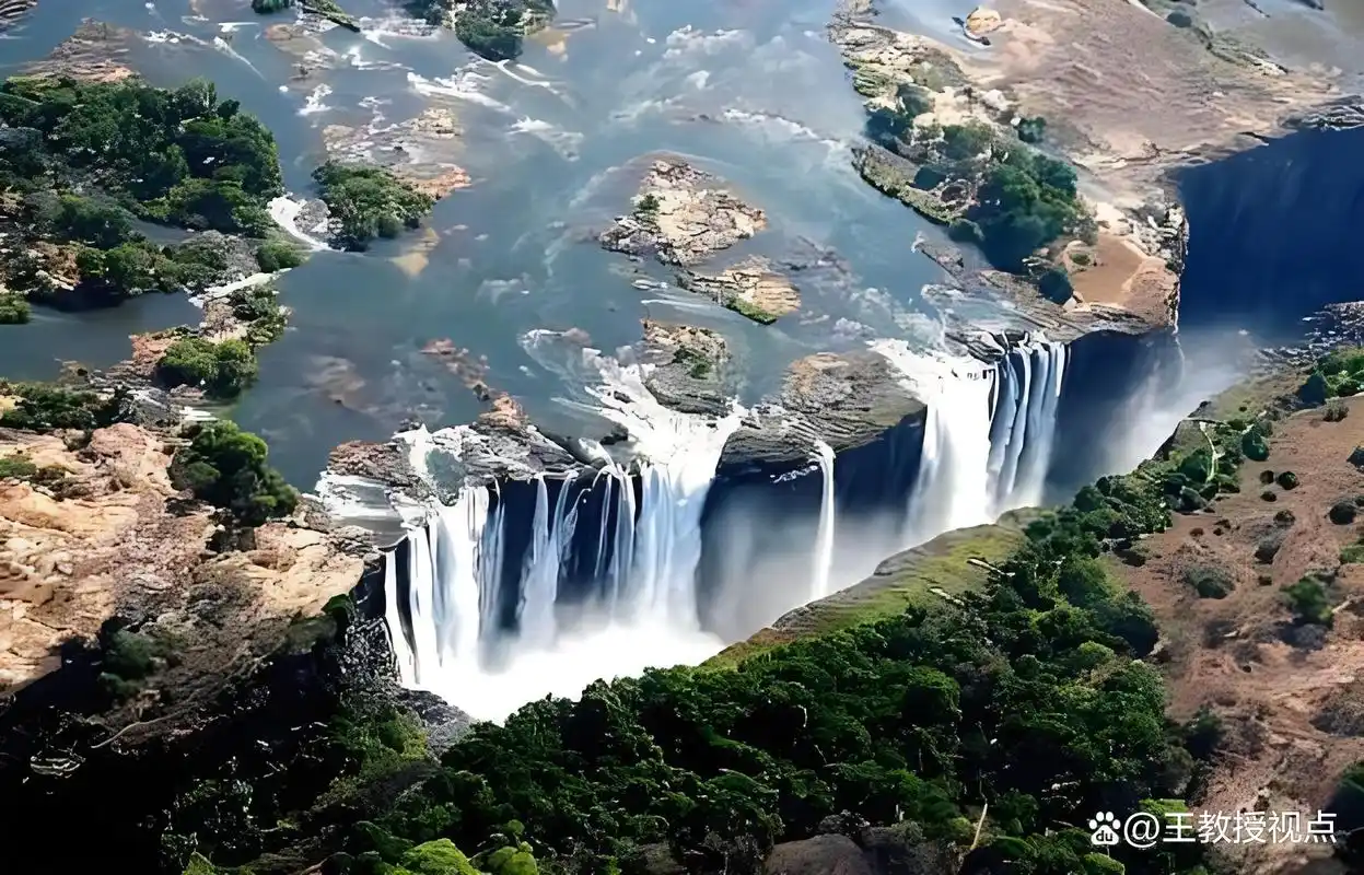 津巴布韦维多利亚瀑布:地理之美与科学之魅