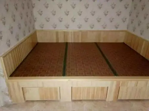 防火木电热炕,楼中的火炕