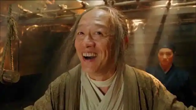 看看魏忠贤的形象就知道了