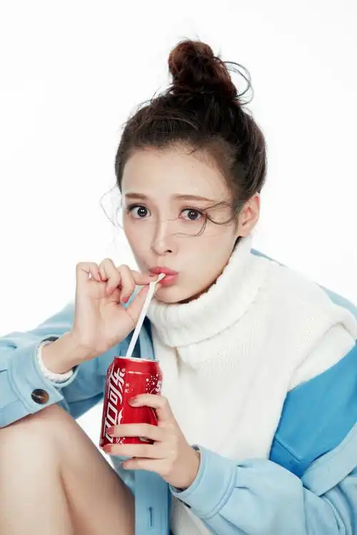 暮白首正式收官曹祎诺演绎暖心潇潇